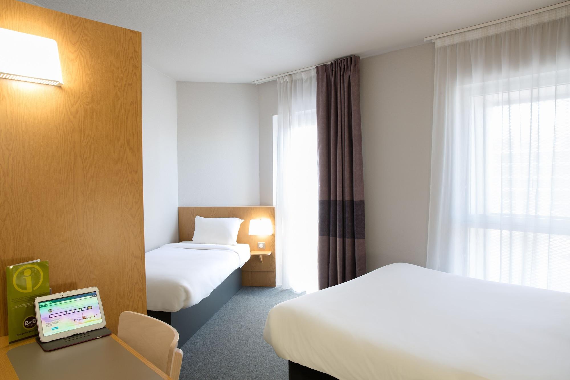 B&B Hôtel Marseille Euromed Buitenkant foto