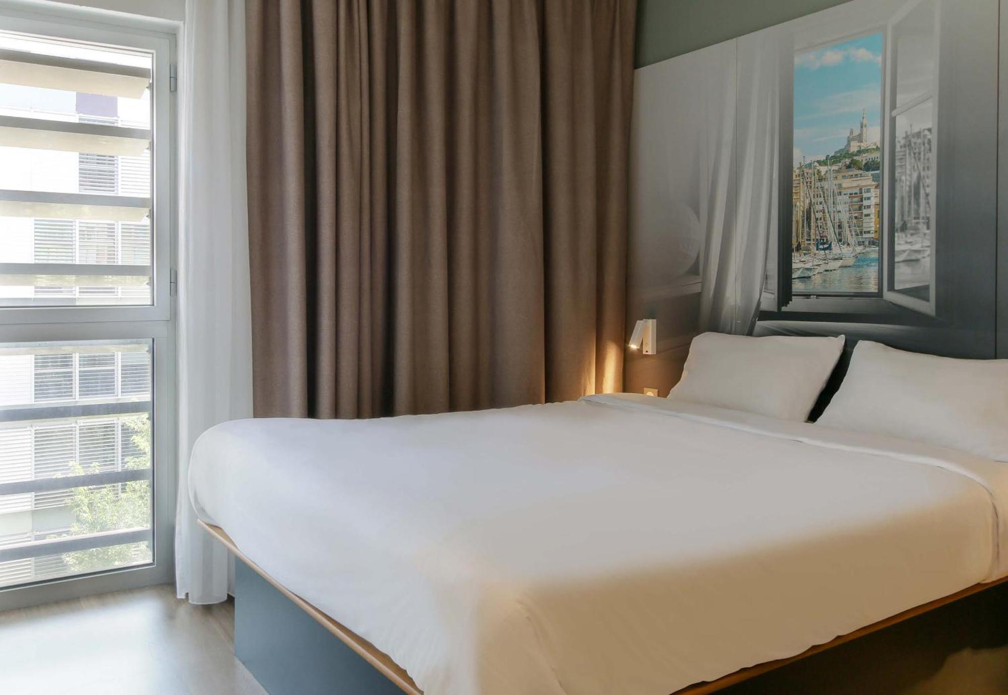 B&B Hôtel Marseille Euromed Buitenkant foto